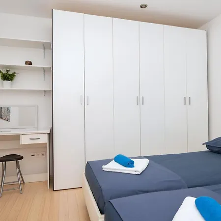 Luxury Silvana In The Center