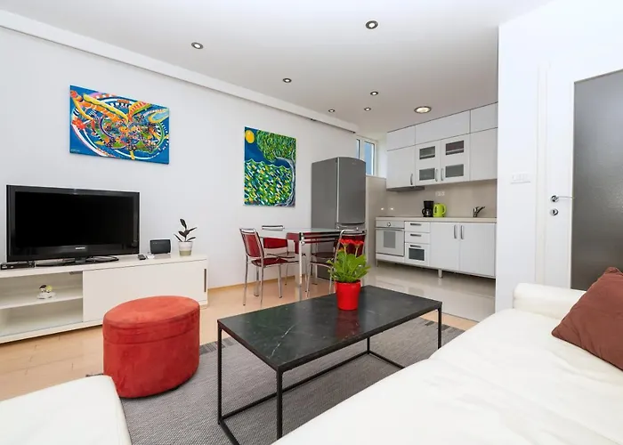 Luxury Silvana In The Center מאקרסקה