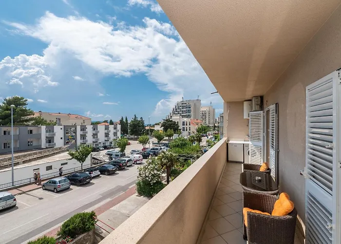 Luxury Silvana In The Center