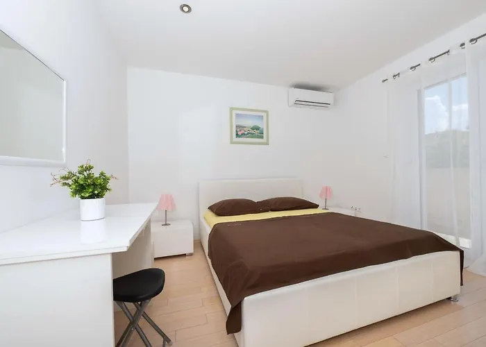 Luxury Silvana In The Center Lejlighed Makarska