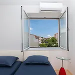 Luxury Silvana In The Center Apartment Makarska